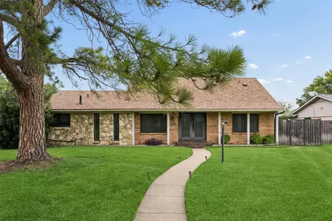 1303 Berkeley Dr, Richardson, TX 75081