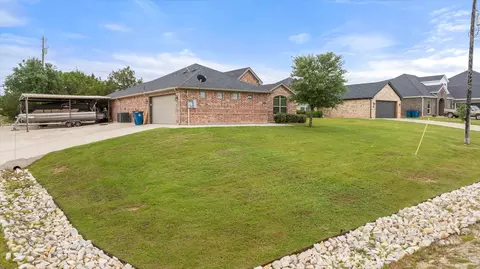 2507 Santiago Dr, Granbury, TX 76048