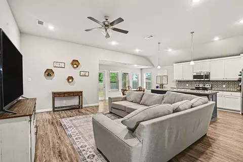 Other - 977 Sam St, Springtown, TX 76082 photo 3 of 10