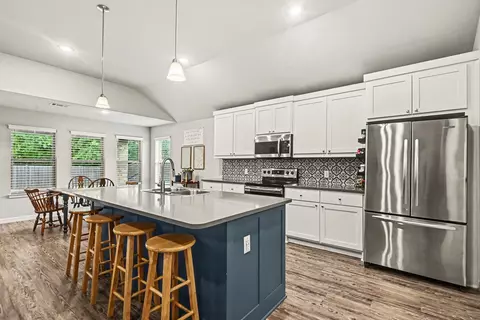 Kitchen - 977 Sam St, Springtown, TX 76082 photo 5 of 5