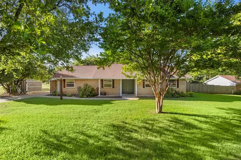 Exterior - 103 Cedar Dr, Oak Leaf, TX 75154 photo 11 of 11
