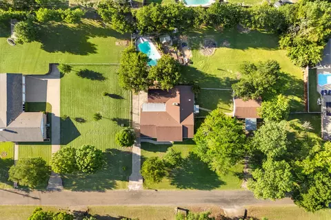View/Area - 103 Cedar Dr, Oak Leaf, TX 75154 photo 3 of 6