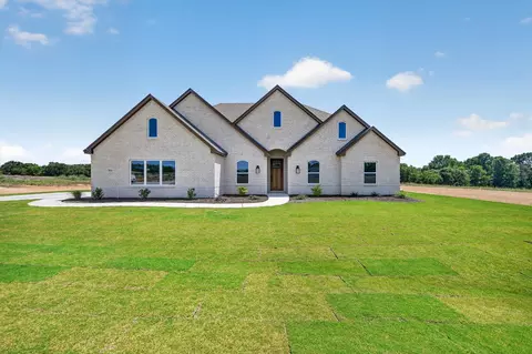1026 Colt Rd, Springtown, TX 76082