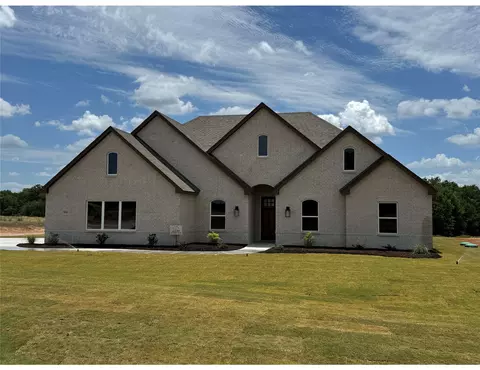 1026 Colt Rd, Springtown, TX 76082