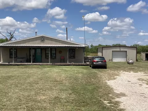 198 Matilda Jane Ln, Graham, TX 76450