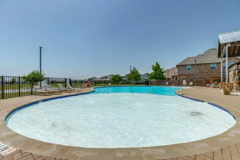 Exterior - 3420 Etta Ter, Celina, TX 75009 photo 5 of 7