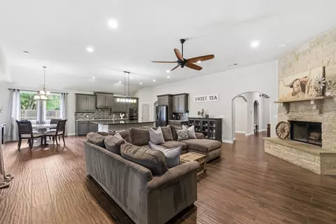 6270 High Mesa Dr, Justin, TX 76247
