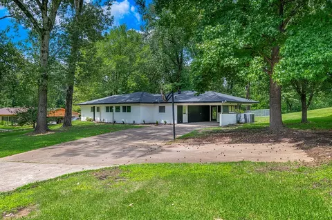 18 Lake Forest Hls, Shreveport, LA 71109
