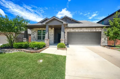 3805 S Courtney Ct, Forney, TX 75126