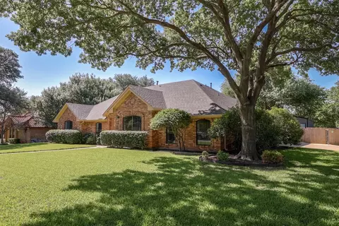 1034 Huntington Dr, Duncanville, TX 75137