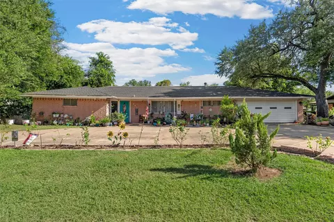204 Oakland Pl, Marlin, TX 76661
