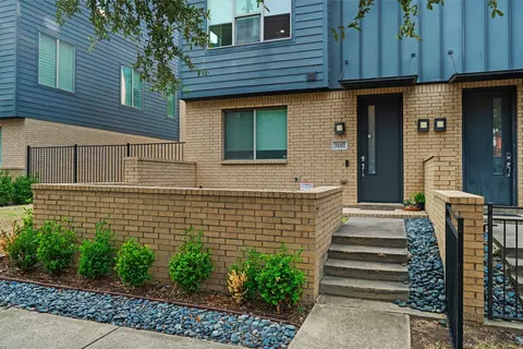 3102 Pavonia Dr, Dallas, TX 75204