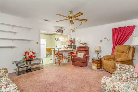 Living - 504 W Marshall St, Minden, LA 71055 photo 1 of 5