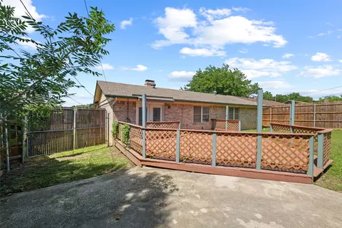 Exterior - 1801 Tyler Ave, Euless, TX 76040 photo 6 of 6