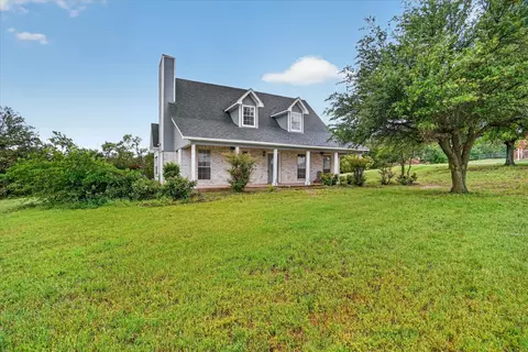 4697 Holbrook Rd, Springtown, TX 76082