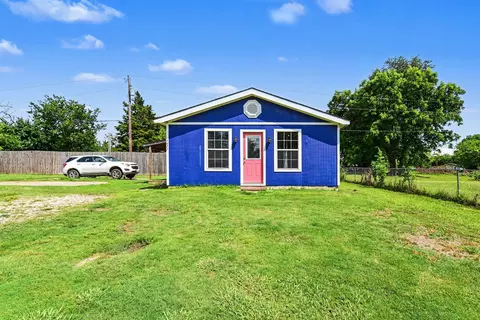 7477 Scenic Dr, Lone Oak, TX 75453