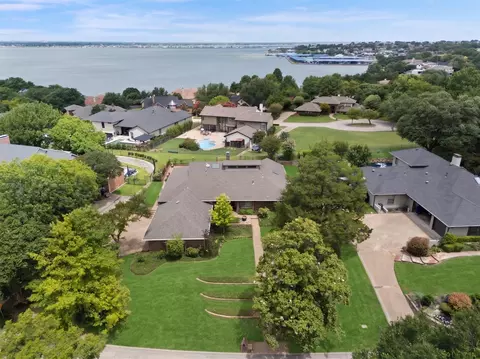 126 Shepherds Glen Rd, Heath, TX 75032