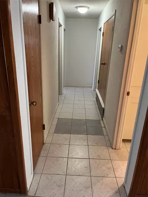 Entry Way - 110 Circle Dr, Point, TX 75472 photo 2 of 2