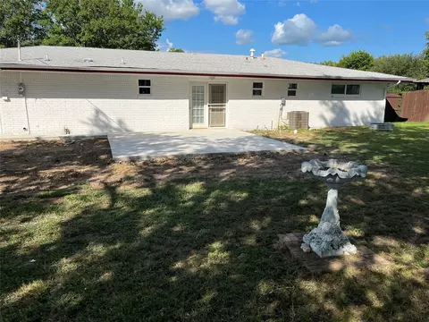 Exterior - 110 Circle Dr, Point, TX 75472 photo 4 of 5