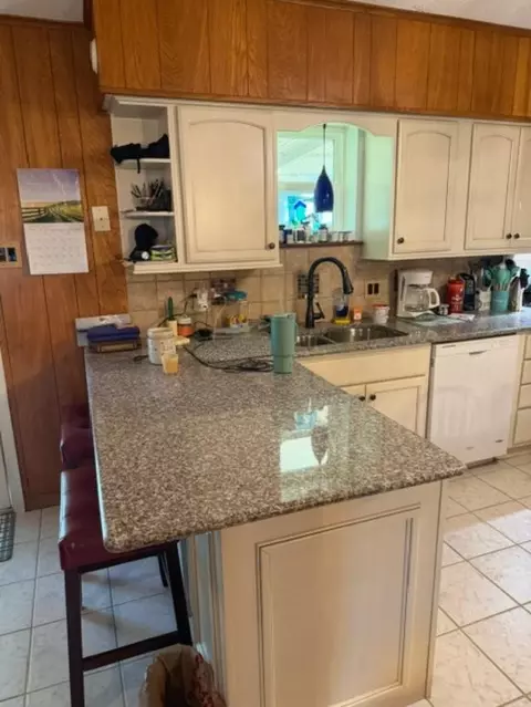 Kitchen - 110 Circle Dr, Point, TX 75472 photo 2 of 4