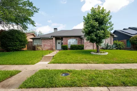 1517 Wesley Dr, Mesquite, TX 75149