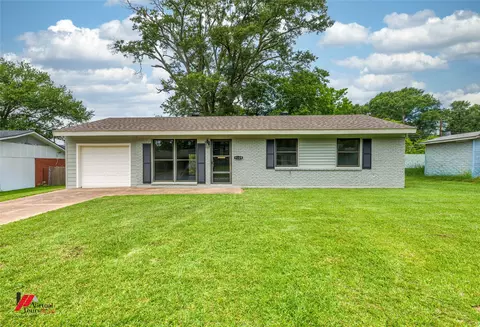 9324 Fireside Dr, Shreveport, LA 71118