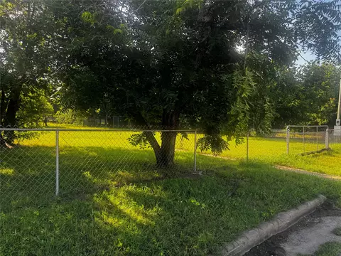 415 SE 5th, Mineral Wells, TX 76067