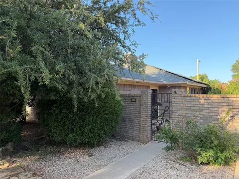 909 Ruswood Cir, Abilene, TX 79601