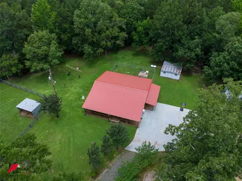 View/Area - 125 Honeysuckle Dr, Converse, LA 71419 photo 2 of 6