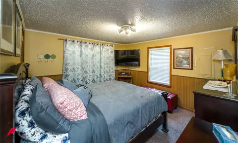Bedroom - 125 Honeysuckle Dr, Converse, LA 71419 photo 3 of 5