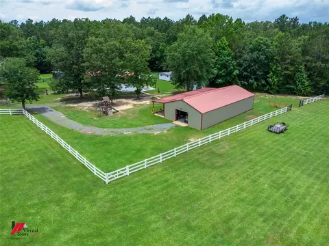Exterior - 125 Honeysuckle Dr, Converse, LA 71419 photo 10 of 10