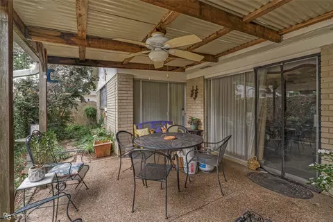 8503 Grover Pl, Shreveport, LA 71115
