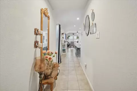 Entry Way - 136 Greengate Dr, Boyd, TX 76023 photo 1 of 3