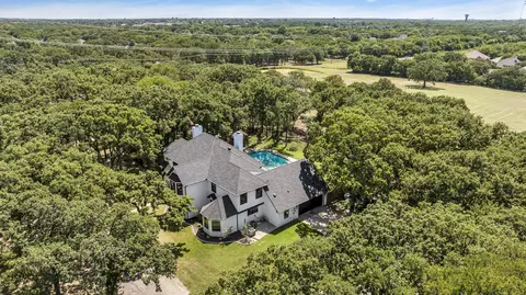 7004 Ledbetter Rd, Arlington, TX 76001