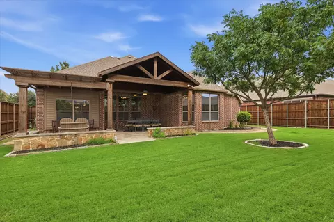 411 Devonshire Dr, Prosper, TX 75078