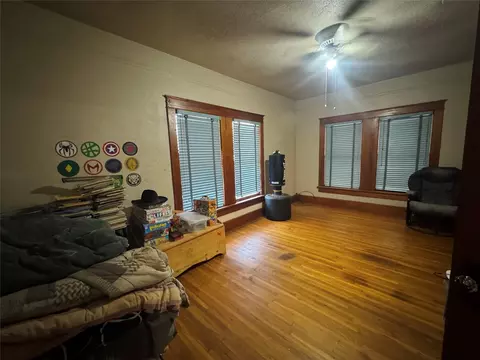 Bedroom - 605 N 2nd St, Haskell, TX 79521 photo 3 of 3