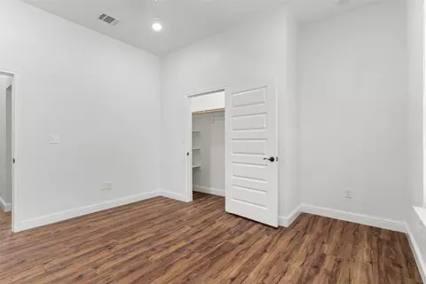 Bedroom - 1754 Riverview Dr, Cleburne, TX 76033 photo 6 of 8