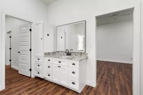 Entry Way - 1754 Riverview Dr, Cleburne, TX 76033 photo 1 of 1