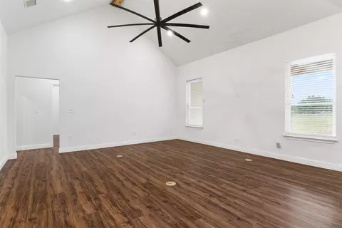 Living - 1754 Riverview Dr, Cleburne, TX 76033 photo 2 of 3