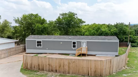 4200 Cortez Ct, Granbury, TX 76048