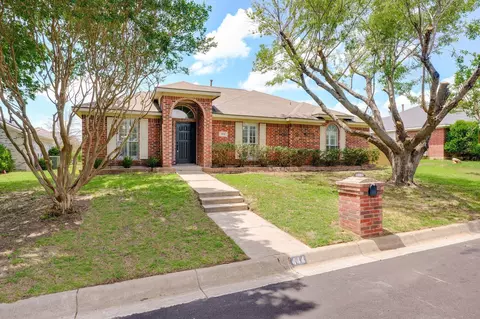 444 Dove Ln, Fort Worth, TX 76108