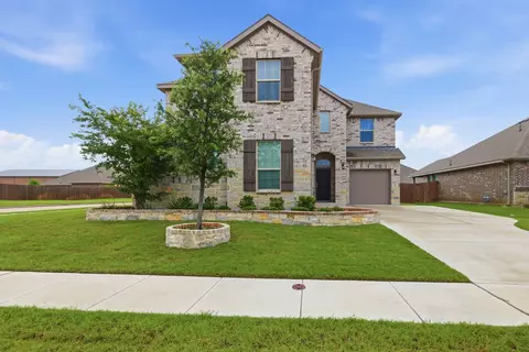 3619 Twin Pines Dr, Midlothian, TX 76065