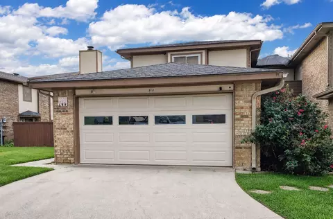 88 Morrow Dr, Bedford, TX 76021
