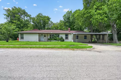 2833 Scruggs Park Dr, Richland Hills, TX 76118