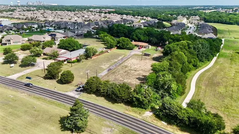 4611 Fm 1387, Midlothian, TX 76065