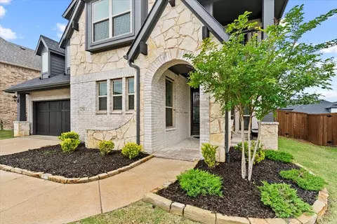 620 Shadow Trl, Frisco, TX 75033