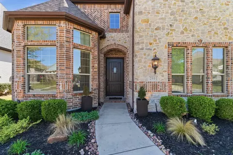 2801 Seabiscuit Rd, Celina, TX 75009