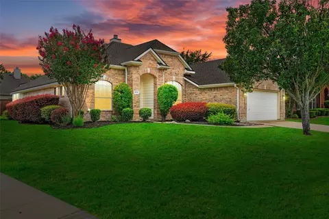 4110 Ping Dr, Mansfield, TX 76063