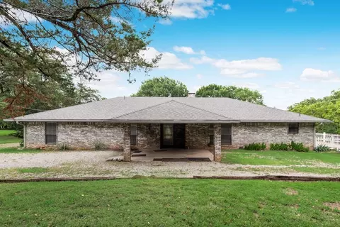 298 Butterfield Rd, Denison, TX 75021