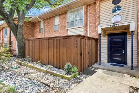 10021 Regal Park Ln #108, Dallas, TX 75230